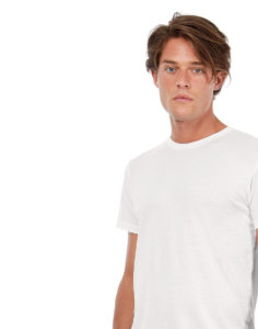 t-shirt trend uomo dettaglio